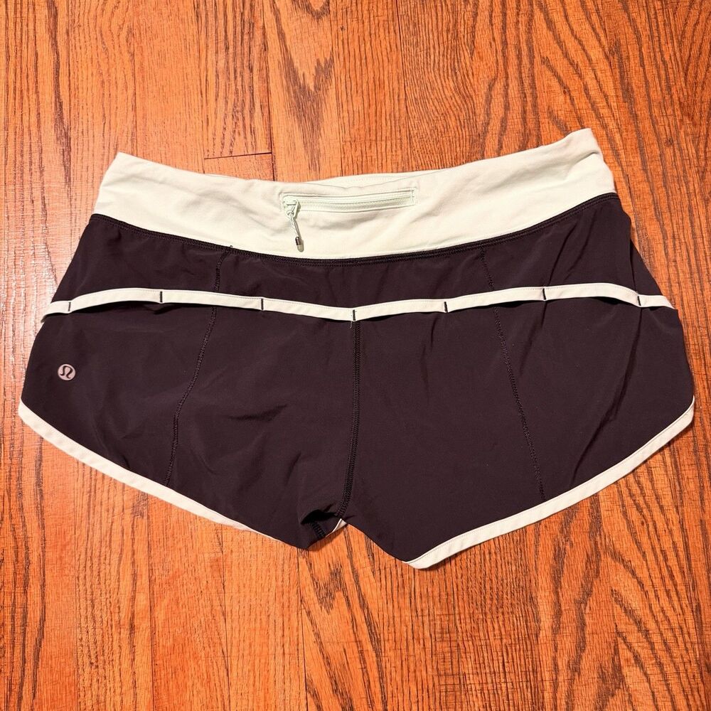 Lululemon Women’s Speed Up Running Shorts Black & Green Sz 8, 2.5”, Linerless